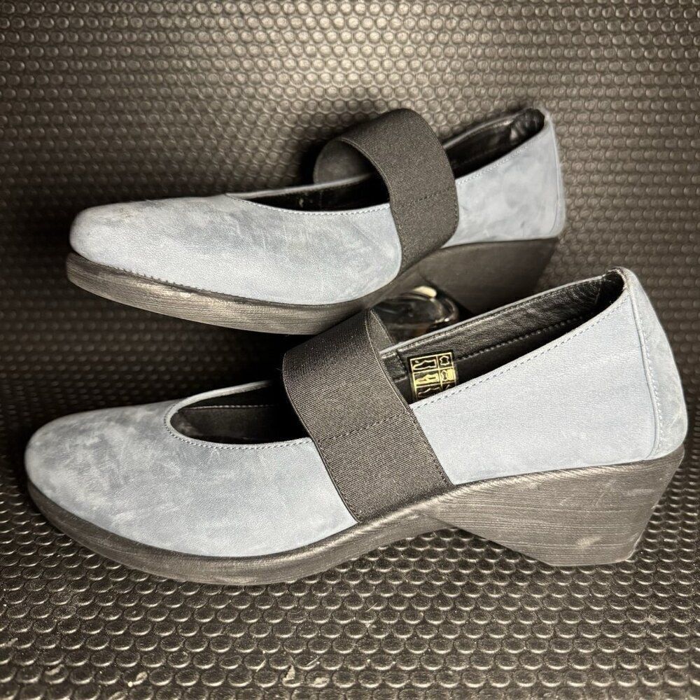 THE FLEXX Run Quickly Leather Wedge Pump Slate Blue Mary Janes Shoe Womens 7